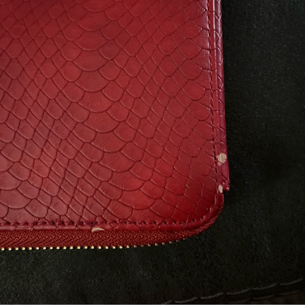 Hudson + Bleecker Red Bijoux Jewelry Folio /Organizer Limited Edition - Picture 9 of 9